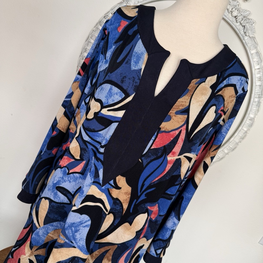 Chicos Tunic Top Women Travelers Print Split Neck 3/4 Sleeve 3 (US 16 18) XL NWT